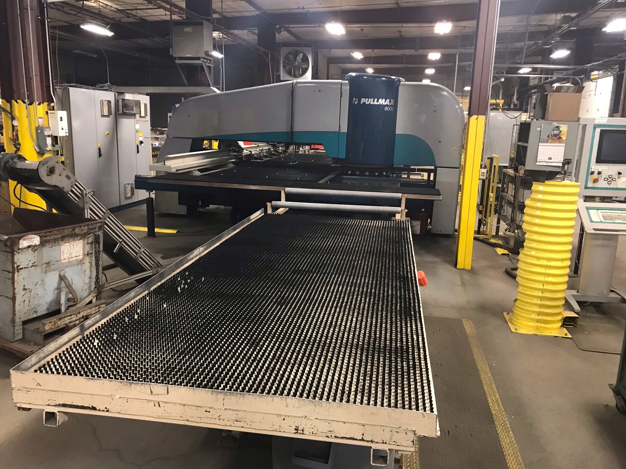 2004 Pullmax 6000 CNC Hydraulic Turret Punch